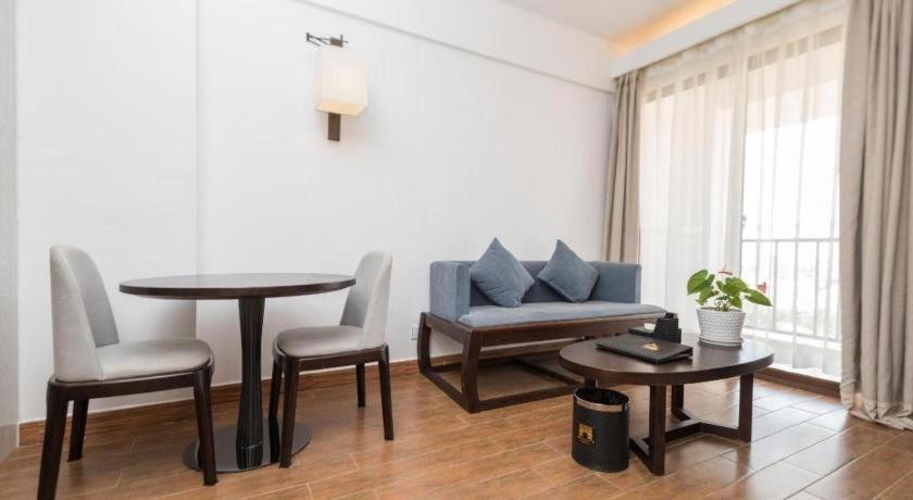 Sky City Hotel Vientiane Bagian luar foto